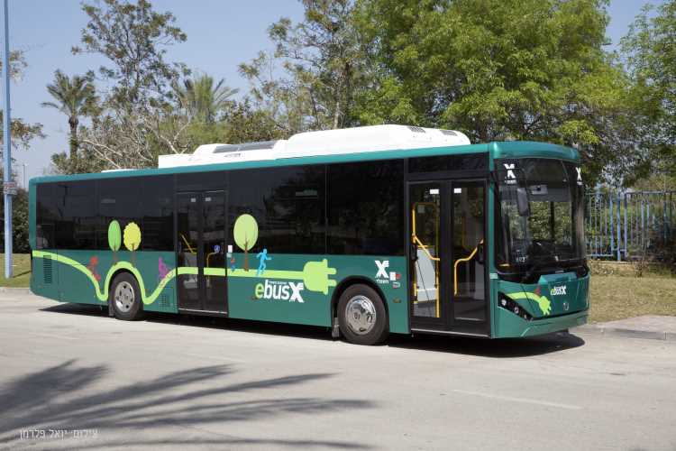 אוטובוס חשמלי במבחן: ירוק, ביותר ממובן אחד